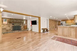 251 Evergreen Ln, Mount Pleasant Township, PA 15610 - Photo 17