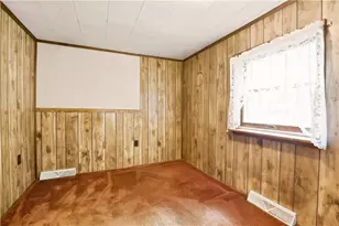 251 Evergreen Ln, Mount Pleasant Township, PA 15610 - Photo 27