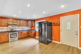 5095 Keiners Ln, Robinson Twp, PA 15205 - Photo 13