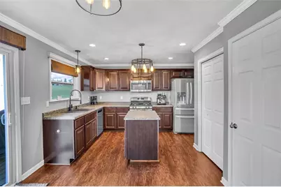 130 Naughton Cir, Forward Township, PA 16033 - Photo 13