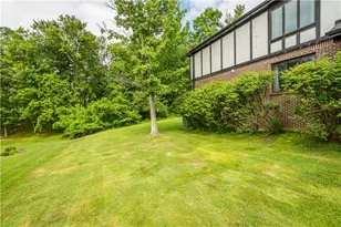 407 Hilltop Ln, Canton Township, PA 15301 - Photo 33