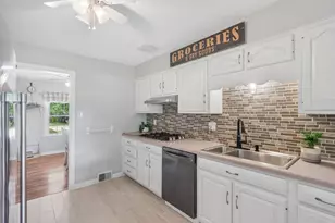 405 Vineyard Dr, Richland, PA 15044 - Photo 11