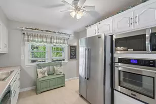 405 Vineyard Dr, Richland, PA 15044 - Photo 9