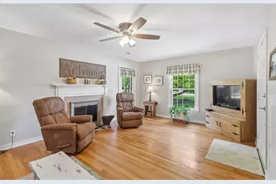 405 Vineyard Drive, Richland, PA 15044 - Photo 3