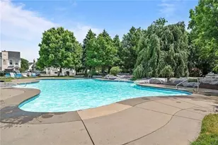 201 Adams Pointe Blvd, Adams Township, PA 16046 - Photo 23