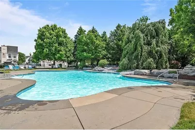 201 Adams Pointe Blvd #4, Adams Township, PA 16046 - Photo 23