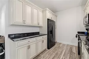 201 Adams Pointe Blvd, Adams Township, PA 16046 - Photo 7