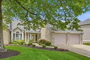 109 Sebago Lake Dr, Ohio Township, PA 15143 - Photo 1