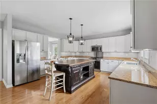 234 Molly Dr, Peters Township, PA 15317 - Photo 5