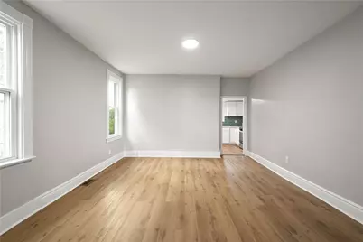 877 E 11th Ave, Munhall, PA 15120 - Photo 11