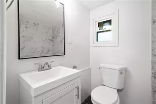 877 E 11th Ave, Munhall, PA 15120 - Photo 21