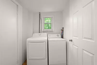 877 E 11th Ave, Munhall, PA 15120 - Photo 27