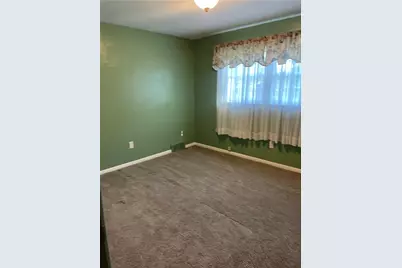 128 White Oak Dr, Butler, PA 16001 - Photo 23