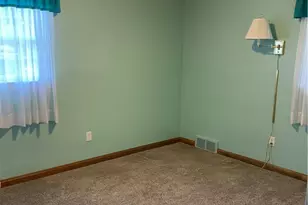 128 White Oak Dr, Butler, PA 16001 - Photo 25