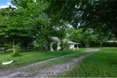 411 Harmony Rd, Baden, PA 15005 - Photo 23