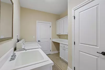 3103 Ambassador Lane, Adams Township, PA 16059 - Photo 31