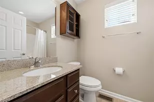 222 Broadstone Dr, Adams Township, PA 16046 - Photo 29