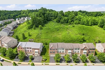 222 Broadstone Dr, Adams Township, PA 16046 - Photo 43