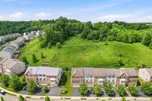 222 Broadstone Dr, Adams Township, PA 16046 - Photo 43