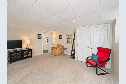 461 Sleepy Hollow Road, Pittsburgh, PA 15228 - Photo 15
