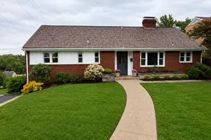 1083 Firwood Dr, Pittsburgh, PA 15243 - Photo 1