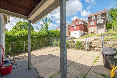 1227 Illinois Ave, Pittsburgh, PA 15216 - Photo 25
