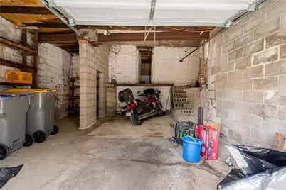 1227 Illinois Ave, Pittsburgh, PA 15216 - Photo 29
