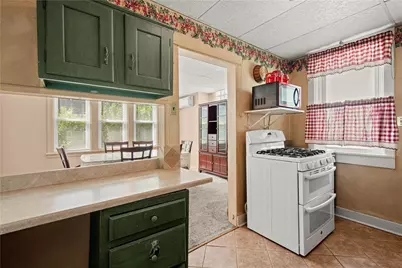 1227 Illinois Ave, Pittsburgh, PA 15216 - Photo 13