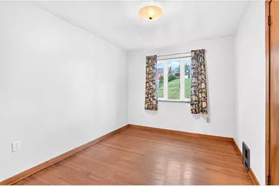 210 Dicio St, North Strabane, PA 15317 - Photo 9