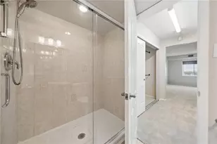 5600 Munhall Rd, Pittsburgh, PA 15217 - Photo 21