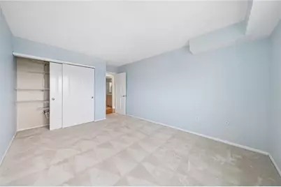 5600 Munhall Rd #905, Pittsburgh, PA 15217 - Photo 13
