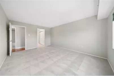 5600 Munhall Rd #905, Pittsburgh, PA 15217 - Photo 17