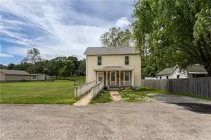 3 Pottstown St, Dunbar, PA 15431 - Photo 7