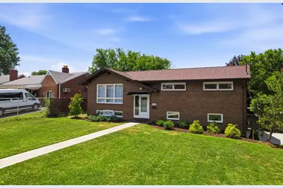 1400 Ohio Ave, White Oak, PA 15131 - Photo 3