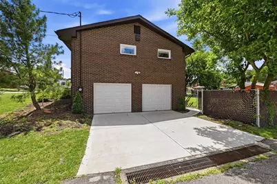 1400 Ohio Ave, White Oak, PA 15131 - Photo 35