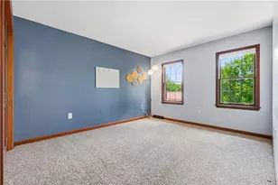 2450 Dogwood Dr, Pittsburgh, PA 15090 - Photo 31
