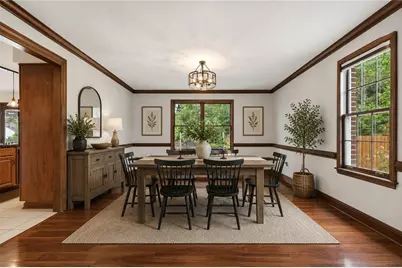 2450 Dogwood Drive, Pittsburgh, PA 15090 - Photo 9