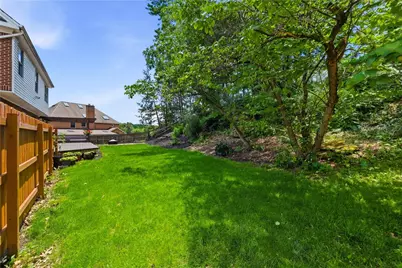 2450 Dogwood Drive, Pittsburgh, PA 15090 - Photo 43