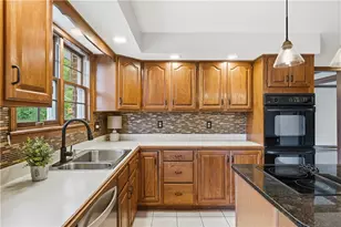 2450 Dogwood Dr, Pittsburgh, PA 15090 - Photo 15
