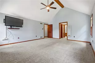 2450 Dogwood Dr, Pittsburgh, PA 15090 - Photo 29