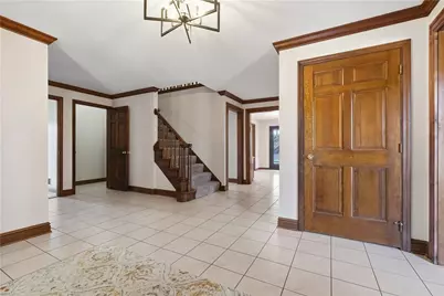 2450 Dogwood Drive, Pittsburgh, PA 15090 - Photo 5