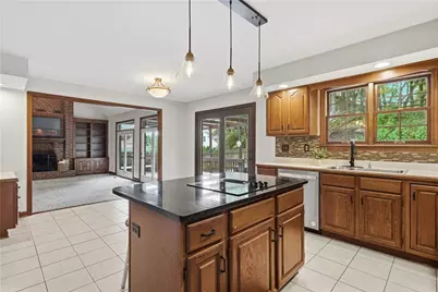 2450 Dogwood Drive, Pittsburgh, PA 15090 - Photo 17