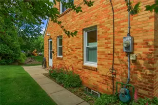 35 Perry Ln, Ross Twp, PA 15229 - Photo 41
