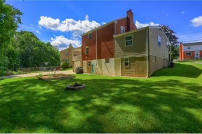 141 E Wedgewood Dr, Ross Twp, PA 15229 - Photo 49