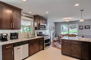 141 E Wedgewood Dr, Ross Twp, PA 15229 - Photo 15