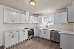 826 4th Ave, Beaver Falls, PA 15010 - Photo 9