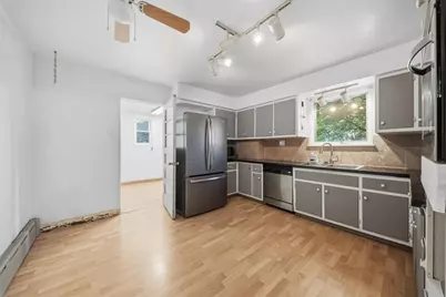 224 S Evaline Street, Friendship Park, PA 15224 - Photo 9