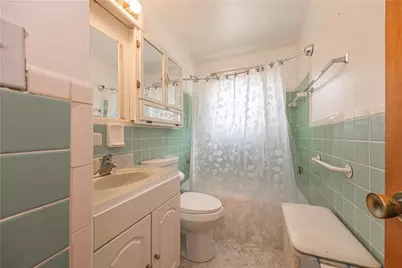 565 Anderson Avenue, Pittsburgh, PA 15239 - Photo 11