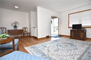 4204 Vista View St, West Mifflin, PA 15122 - Photo 7