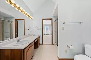 137 Field Club Dr, Robinson Twp, PA 15136 - Photo 25